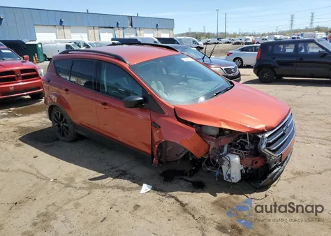 2019 Ford Escape Se from USA, damaged, VIN 1FMCU9GD7KUC00976